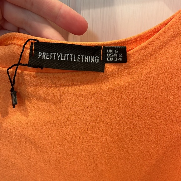Brand: Pretty Little Thing 
Size: 2 
Color: Orange - Picture 3 of 3